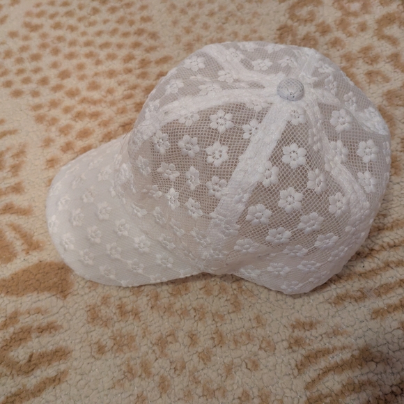 White Floral Lace Baseball Cap | Coquette • Balletcore • Soft Girl Aesthetic - Picture 7 of 8
